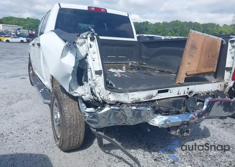 2022 Ram 2500 Tradesman 4X4 6'4 Box из США, поврежденный, VIN 3C6UR5CL3NG372856